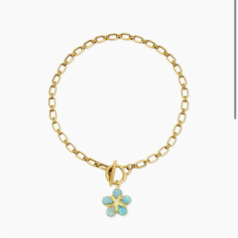 Coastal caviar / Club Coastal - Wallflower Gold Chain Necklace Aqua Flower Charm